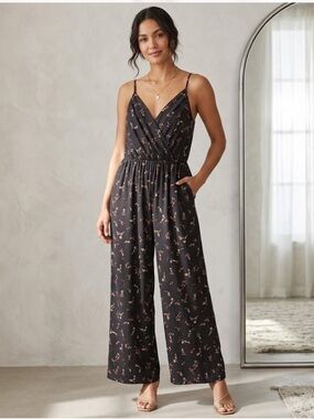 Kaileigh Lexy Floral Knit Wide Leg Jumpsuit with Pockets - Size S